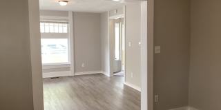 3827 Graceland Avenue Gallery 7