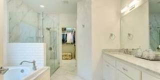 2827 E 103rd Place Gallery 19