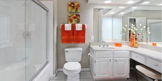 Lenox Village Apartments Gallery 7