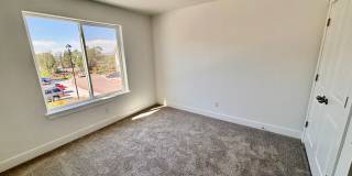 New 3-Bedroom Townhomes Available Gallery 10