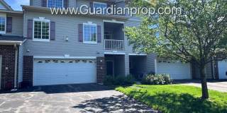 Lakeville 2 Bedroom Town Home, Dishwasher, Fireplace, 2 Car Garage, Garage Bonus Room Gallery 1