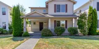 DuPont 3 bedroom plus loft home Gallery 1