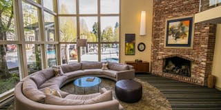 Creekside Gallery 32