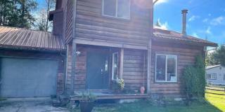 3 bed, 2 bath valley townhome, pet friendly, long term lease Gallery 1