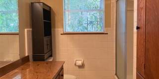3 BEDROOM IN BELTON Gallery 18