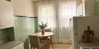 923 Beacon St. Gallery 4