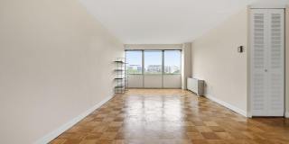 1301 DELAWARE Avenue SW Gallery 6