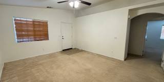 Single Story West Rosamond Home Gallery 6