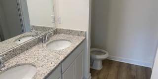 425 Falls Pointe - 1 Gallery 23