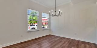 4 Bed 3 Bath Townhome located close to University! Gallery 10