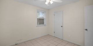 Southside Savannah Gem – 4BR Home in Windsor Forest with Sunroom & Patio Gallery 18