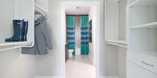 Mallory Square Gallery 9