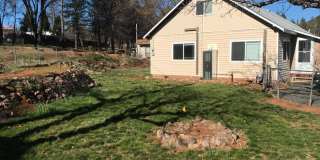 Updated 3 Bedroom 2 Bathroom Home in Paradise! Gallery 3