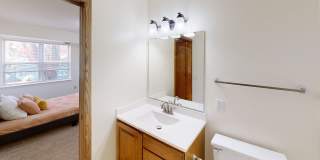 Sauk Creek Apartment Homes Gallery 16