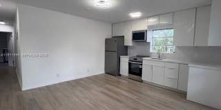 2213 Grant St # A-C Gallery 1