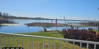 2 bed 2.5 bath Lake Front Townhouse Gallery 13