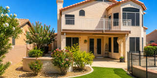 Gorgeous Move-In Ready Home with Resort-Style Backyard! Gorgeous Move-In Ready Home with Resort-Style Backyard! Gallery 4