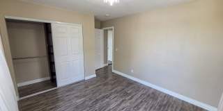 5 Bed 3 Bath House Available Now! Gallery 24