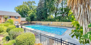 1006 Barclay Square Gallery 1