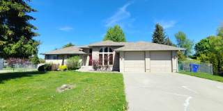 $3,400- 5 Bed / 3 Bath Beautiful Home in Upper South Hill Gallery 36