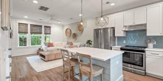958 Key Colony Court Gallery 6