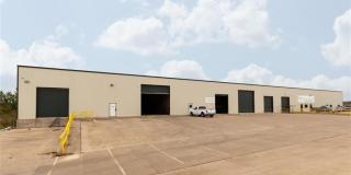 1812 N Main Gallery 8