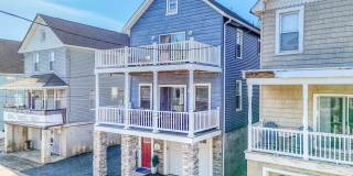 10 Center Street Gallery 1