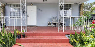 2465 Taylor Street Gallery 1