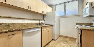 1676 Ala Moana Boulevard #110 - 110 Gallery 24