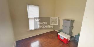421 E 7th- 3 bedroom house Gallery 12