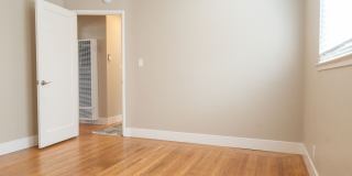 Garden Place Gallery 13