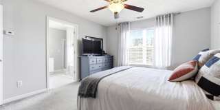 410 Lantern Lane Gallery 14