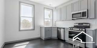 2806 North Mozart St. Gallery 1