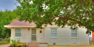 411 East Showalter Drive Gallery 1