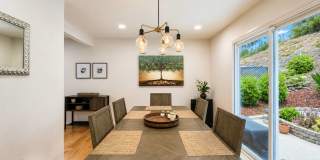 Mid-Century Modern Sequoyah Highlands Home Gallery 11