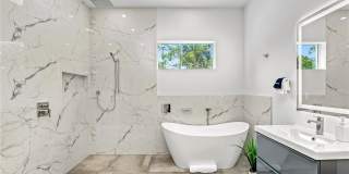 2327 HILLVIEW STREET Gallery 23