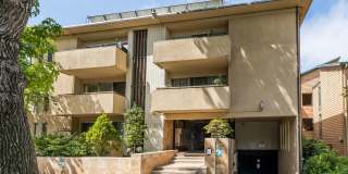 115 Moss Avenue Gallery 16