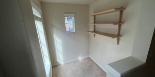 Spacious 5-Bed, 2.5-Bath Single-Family Home in Redmond Spacious 5-Bed, 2.5-Bath Single-Family Home in Redmond Gallery 20