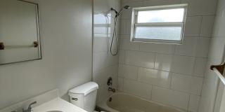 664 SW 35th Street Apt 6 Gallery 10