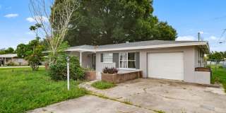 Beautiful 3 bedroom 2 bathroom single family home in Fort Myers with fenced yard! Gallery 1