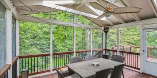ONE LEVEL LIVING!! in Potomac 4-5 bed 4 baths / Close in Potomac Gallery 31