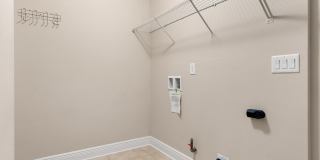 Spacious 4-Bedroom Home - Great Location Gallery 25