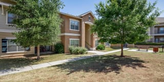 Affordable Housing - Cypress Creek on Jason Avenue Gallery 36