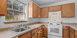 892 Curtis Avenue - 1 Gallery 5