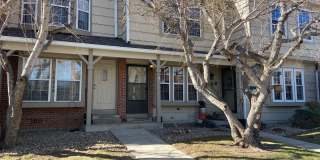 Nice 2 bedroom Townhome in Ken Caryl area of Littleton Gallery 1