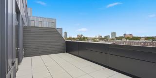 Idyl Gallery 35