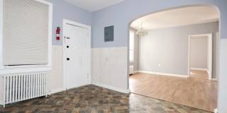554 W Broadway Gallery 13