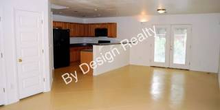 Modern 4 Bed 5 Bath Near UofA – Private Baths & Off-Street Parking Gallery 7