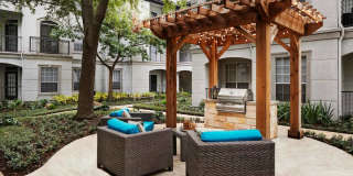 Hadley Midtown Gallery 19
