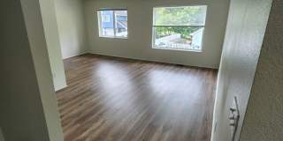 3bed 2.5 bath Silverdale Rejuvinated Townhouse Gallery 49